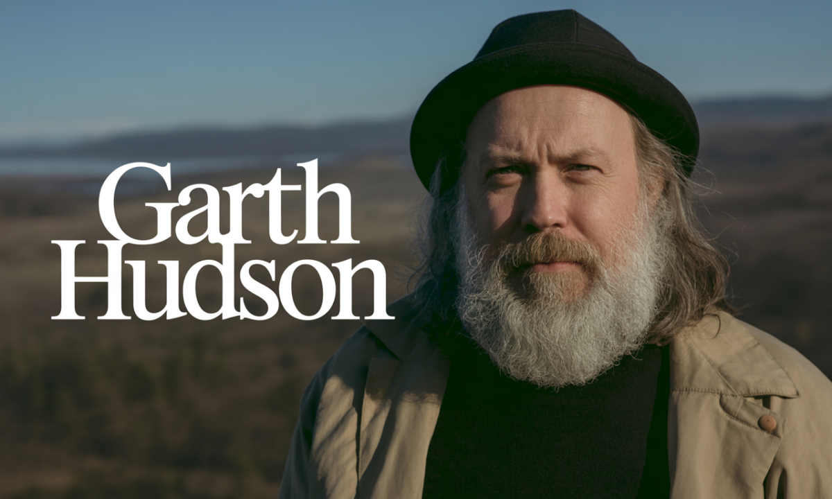 découvrez garth hudson, musicien légendaire et membre clé du groupe the band, reconnu pour son talent au clavier et son influence sur la musique rock.