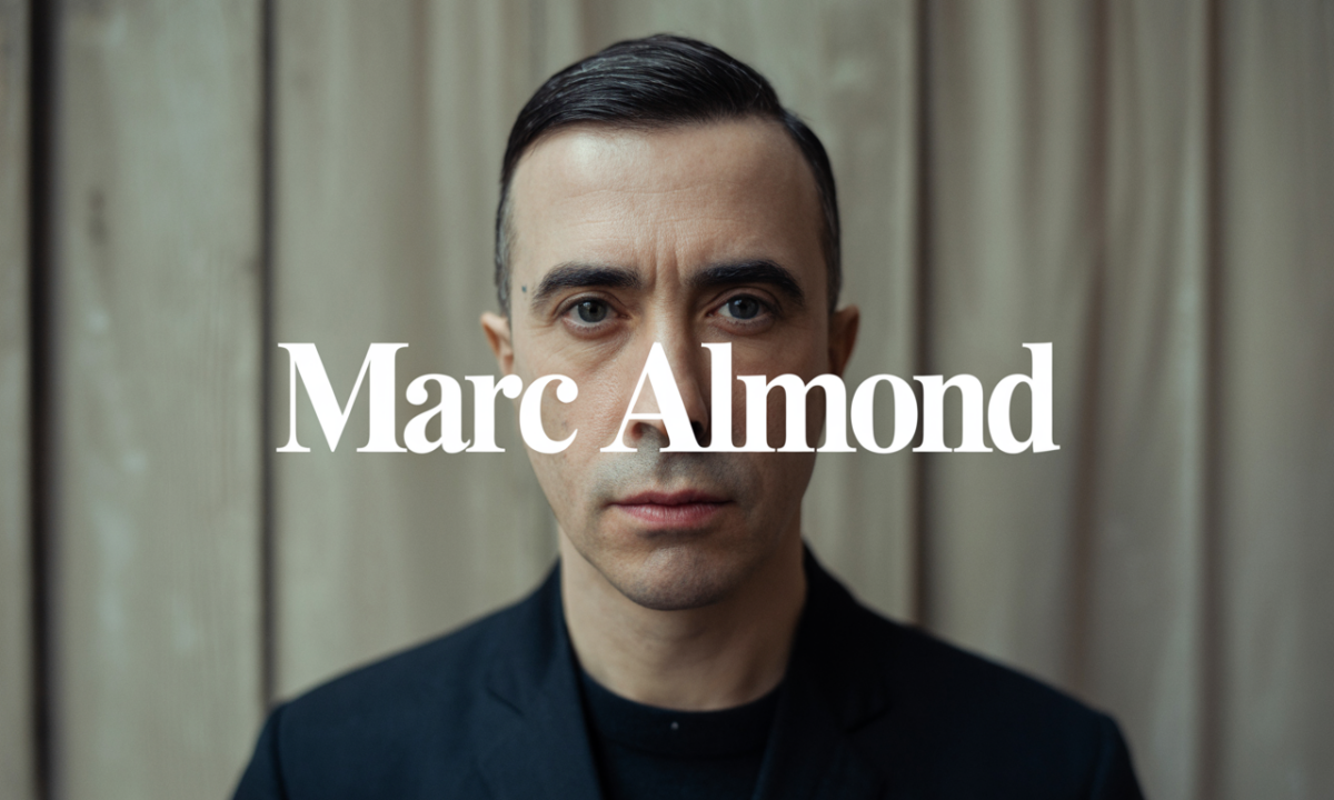 découvrez l'univers musical unique de marc almond, chanteur emblématique et créateur de hits intemporels alliant pop, new wave et cabaret.